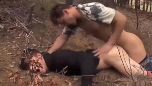 Homosexuell Sex im Freien im Wald